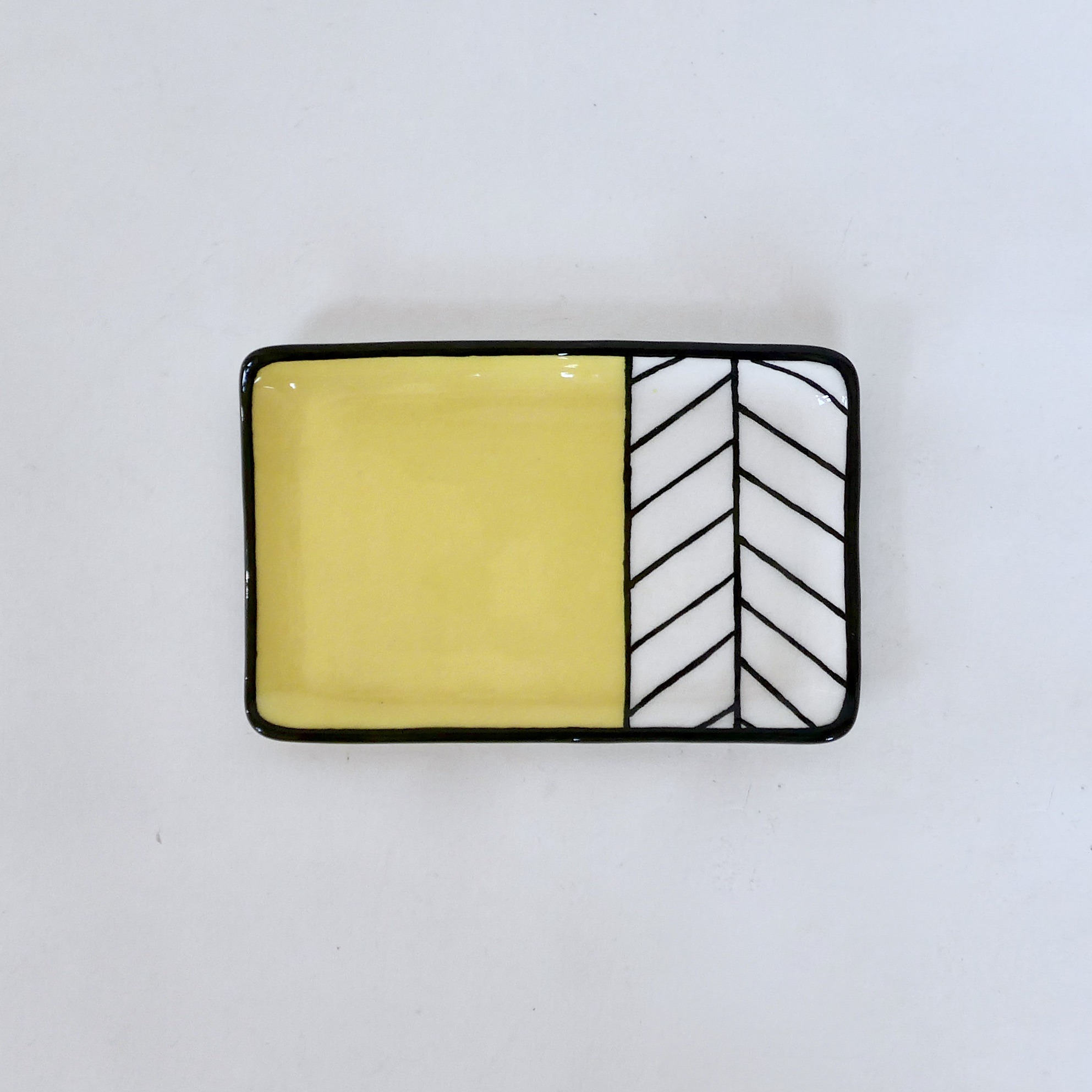 Sous-tasse jaune chevron Sous-tasse jaune chevron