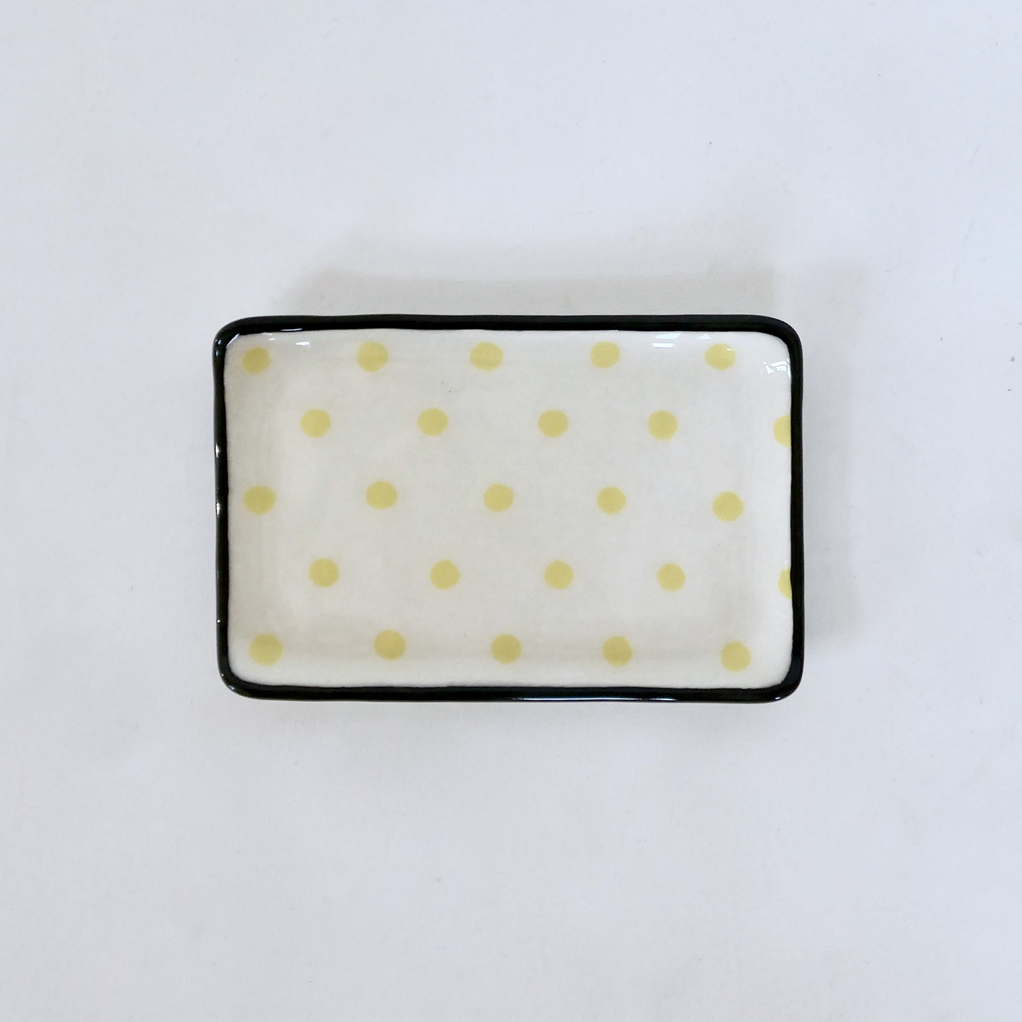 Sous-tasse pois jaune Sous-tasse pois jaune
