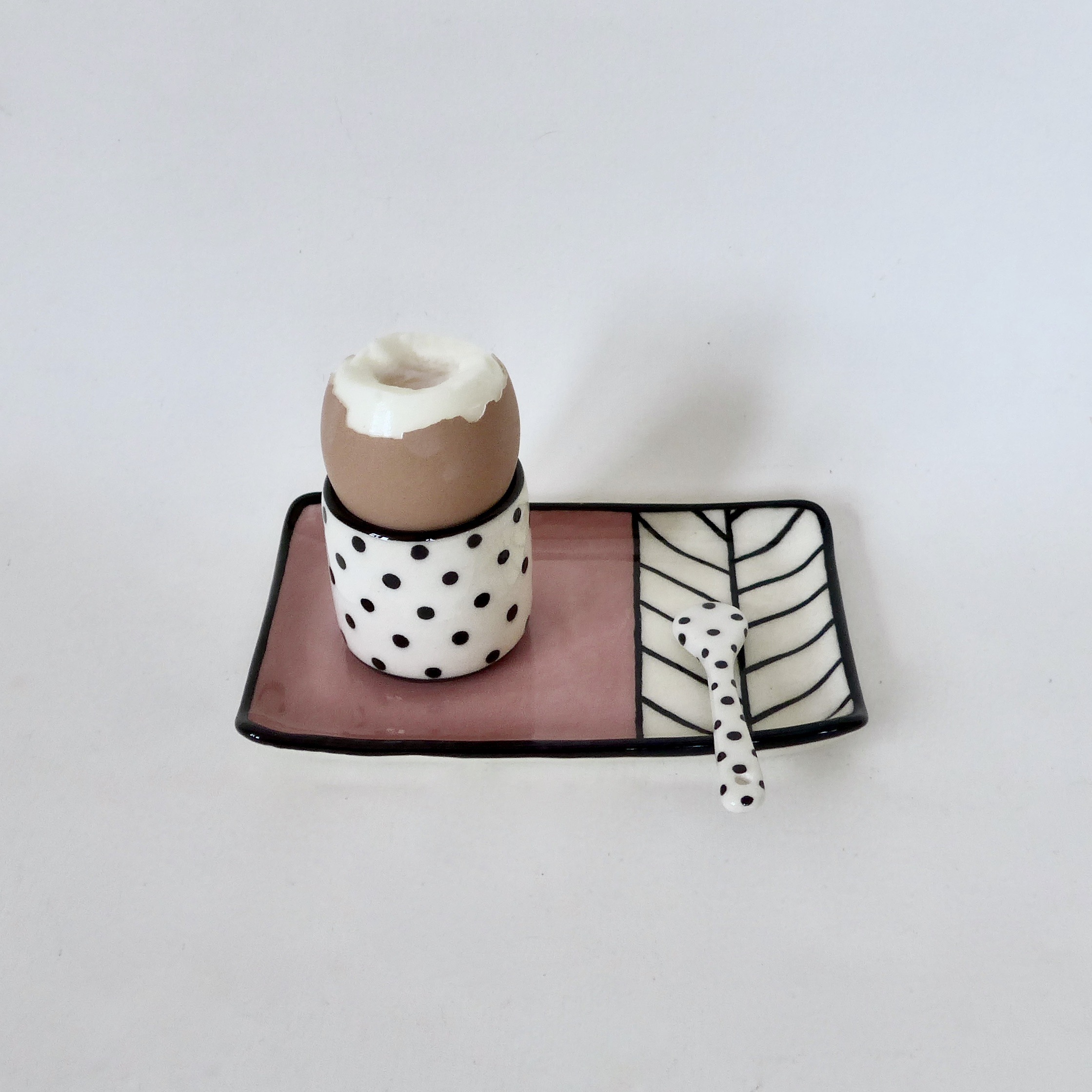 coquetier noir et blanc (3)