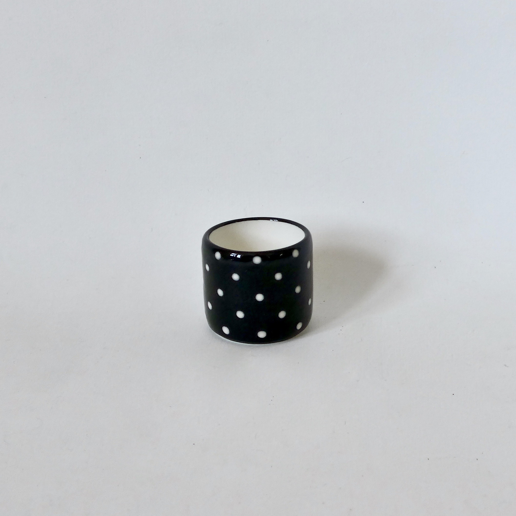 coquetier à pois