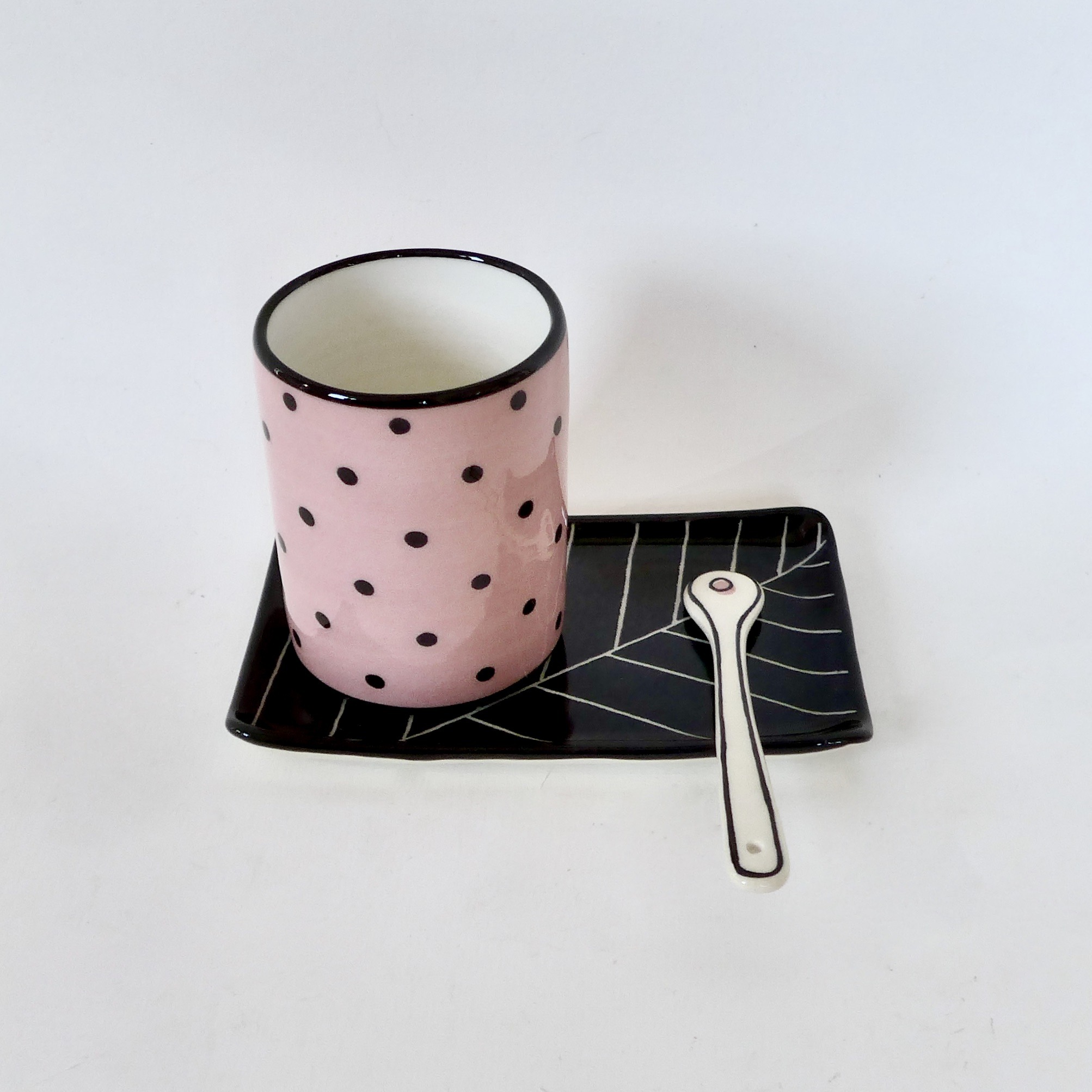 mug de couleur rose