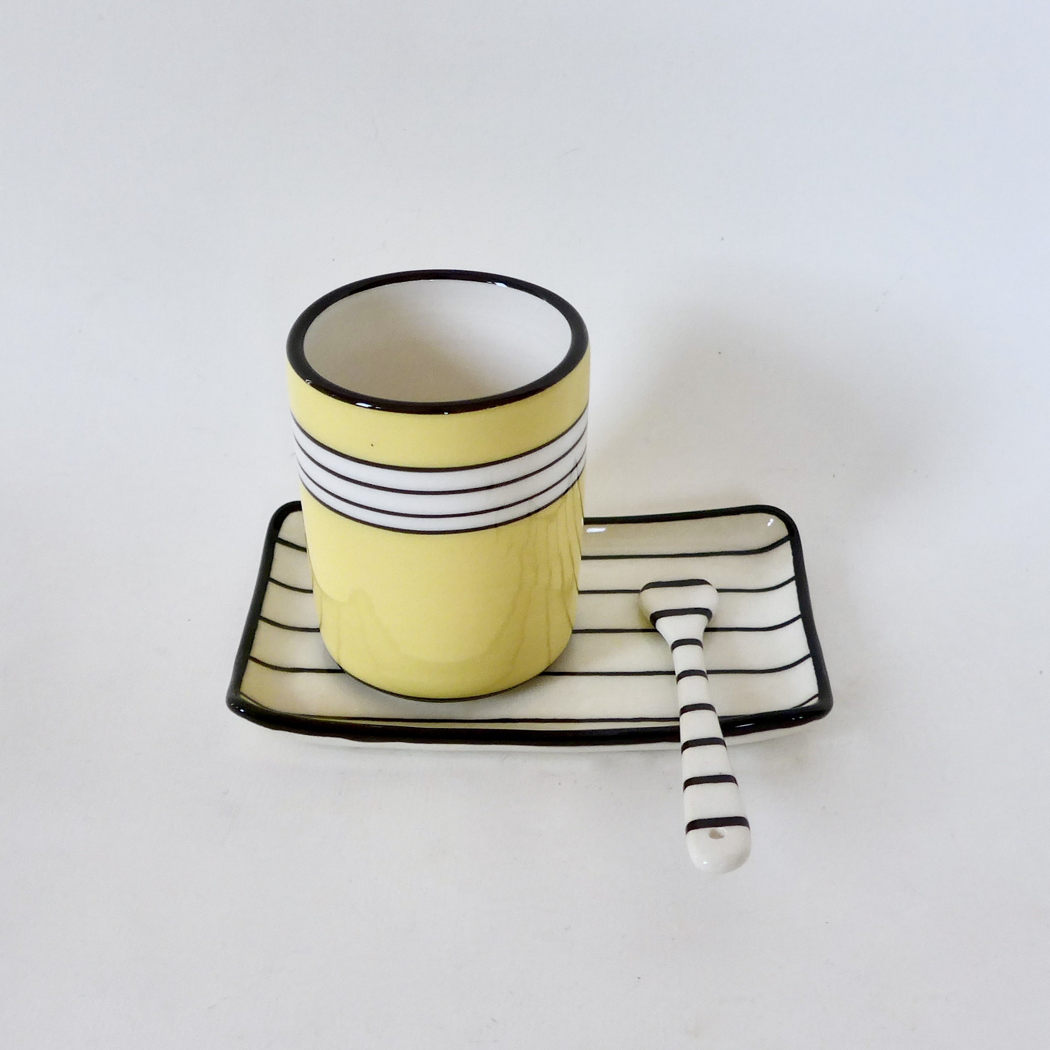mug rayé jaune