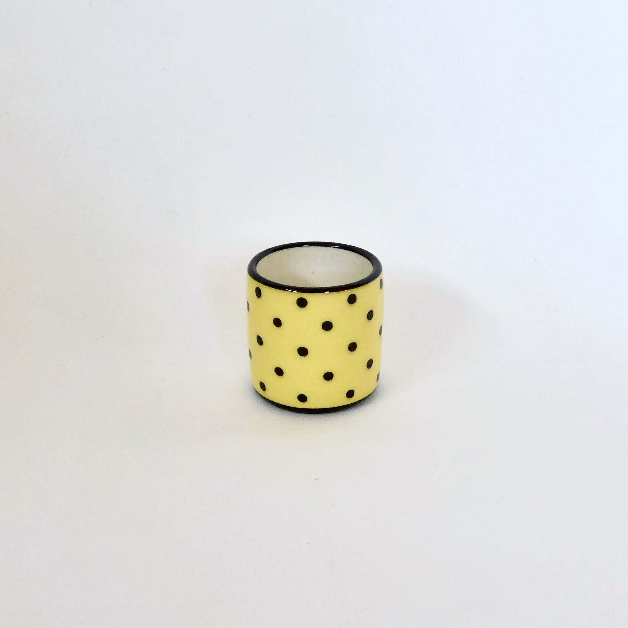 tasse ceramique jaune à pois